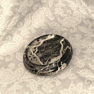 Vintage 4" Pier 1 Black and white 3 footed marble candle holder